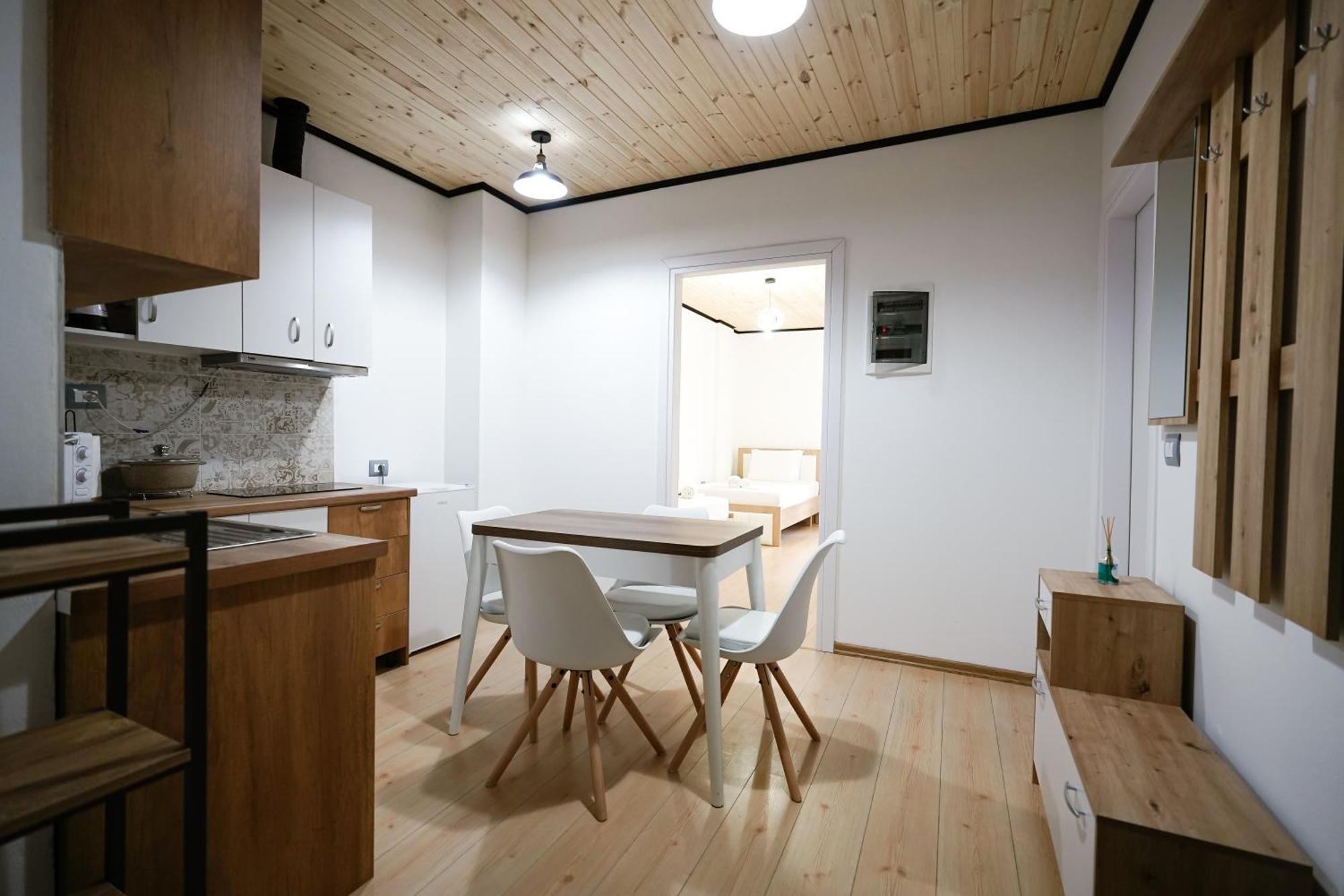 Ora Apartments Gjirokastër Buitenkant foto